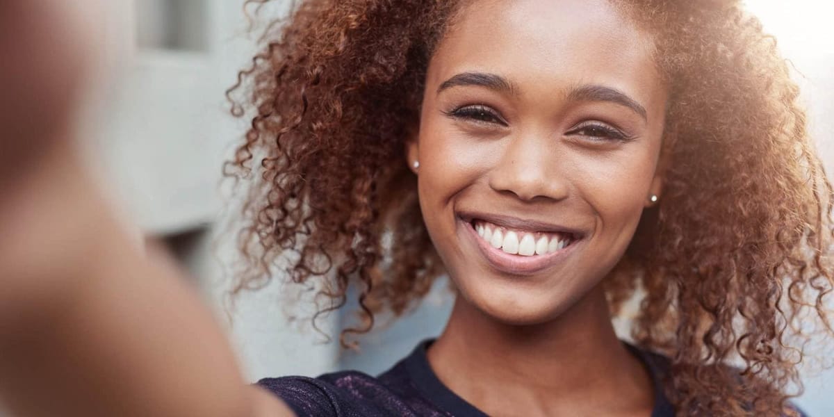 Como ter um sorriso bonito? Siga essas 8 dicas!