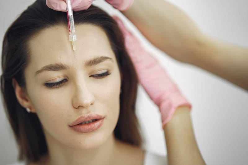 Como tirar rugas profundas do rosto? 8 tratamentos eficazes